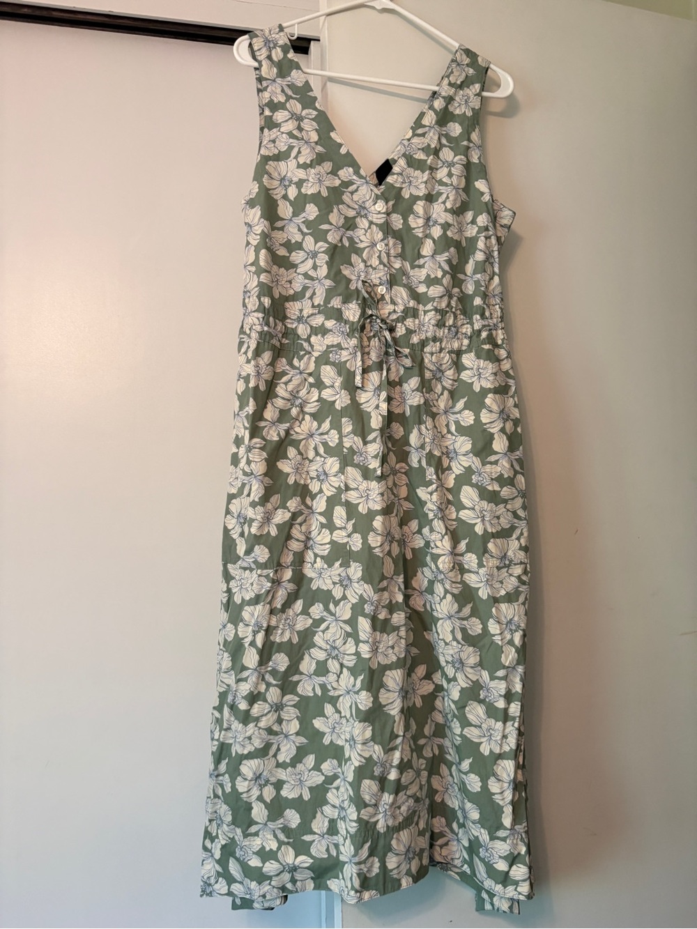 Gap Women’s Sleeveless Green Floral Midi Dress with Tie Waist size M